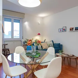 i-host-apartment-cermenate.italymilanhotels.net/